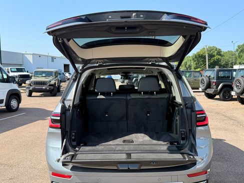 Used 2026 BMW X7 xDrive40i AWD/4WD image 22