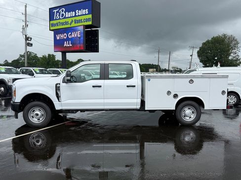 Used 2026 Ford F250 XL AWD/4WD image 1