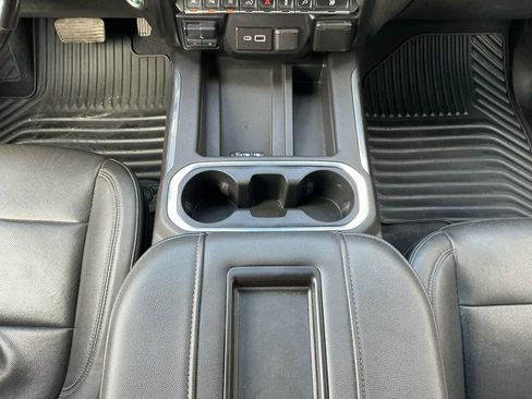 Used 2020 Chevrolet Silverado 1500 LTZ w/ LTZ Plus Package image 15