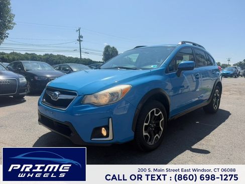 Used 2016 Subaru Crosstrek 2.0i Premium w/ Popular Package #2 AWD/4WD image 3