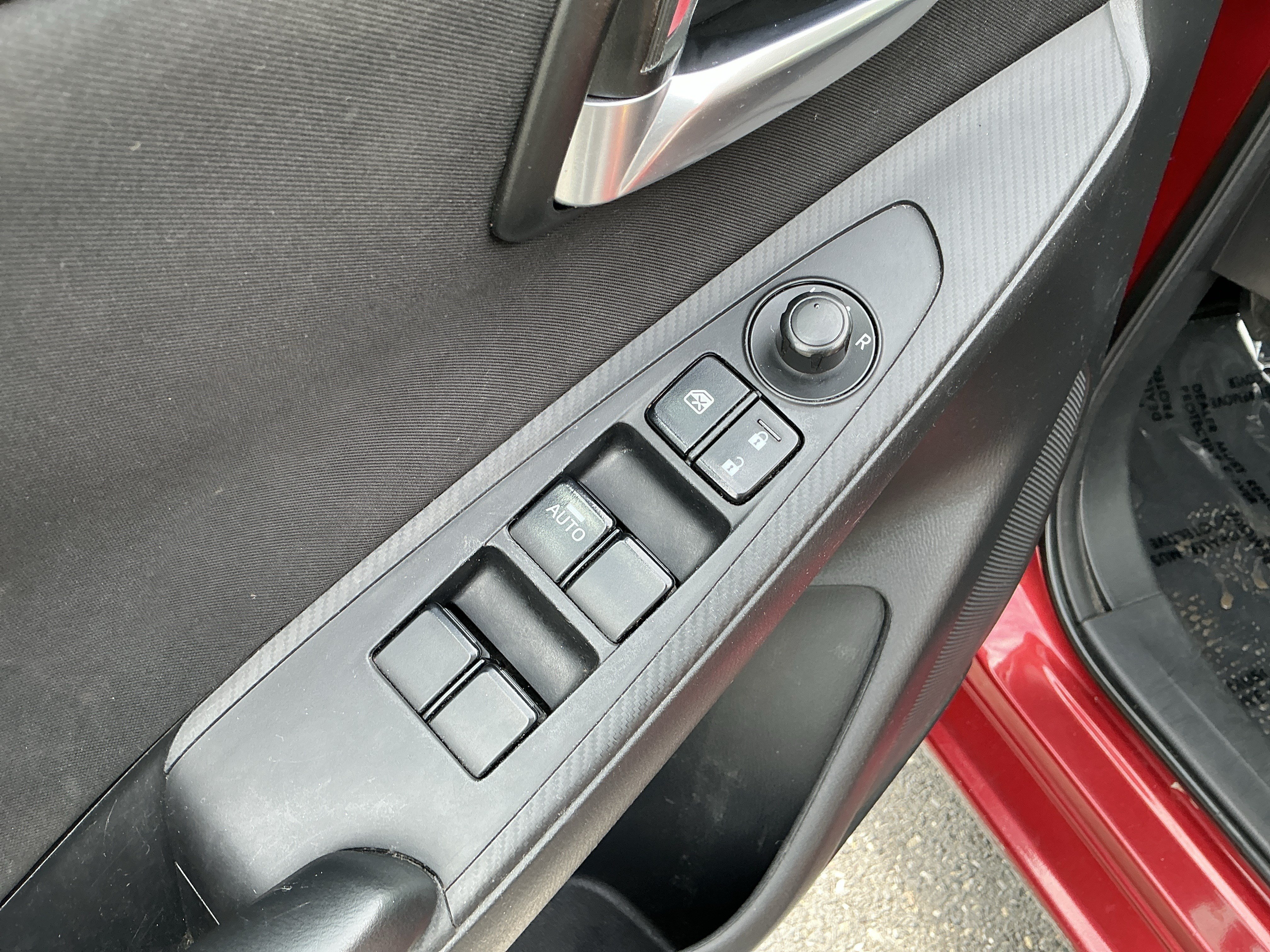 Used 2017 Toyota Yaris iA FWD image 19