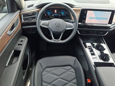 New 2026 Volkswagen Atlas SE AWD/4WD image 8