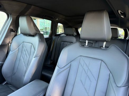 Used 2025 BMW X3 xDrive30i w/ Premium Package image 23