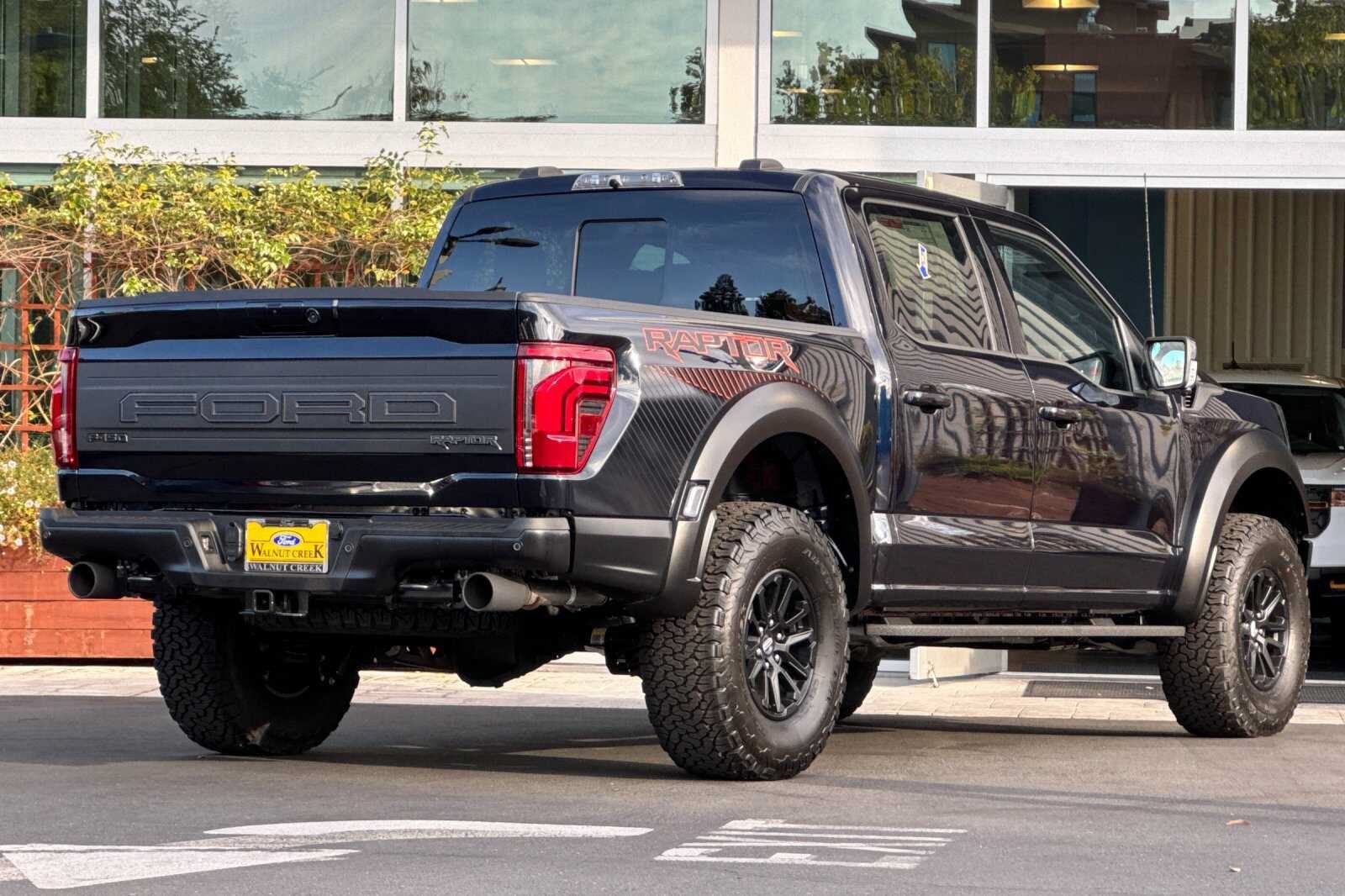 New 2026 Ford F150 Raptor AWD/4WD image 4