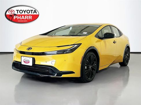 New 2026 Toyota Prius FWD image 1