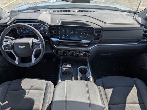 Certified 2024 Chevrolet Silverado 1500 LT w/ Z71 Off-Road Package image 23