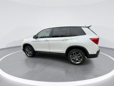 Used 2022 Honda Passport EX-L image 6