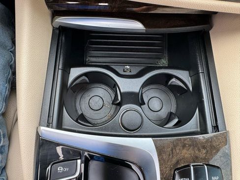 Used 2017 BMW 530i RWD image 27