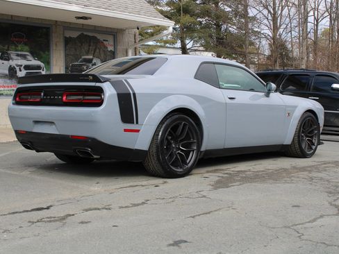 Used 2022 Dodge Challenger R/T Scat Pack image 6