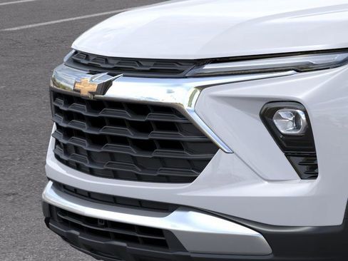 New 2026 Chevrolet TrailBlazer LT AWD/4WD image 13