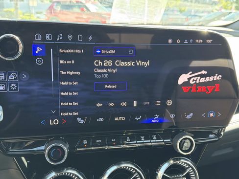 Used 2024 Chevrolet Blazer EV LT image 21