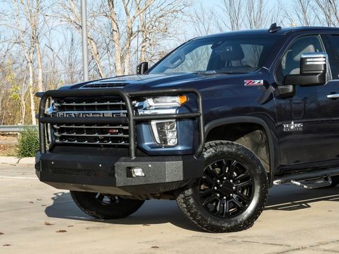 Used 2021 Chevrolet Silverado 2500 LTZ w/ LTZ Texas Edition image 5