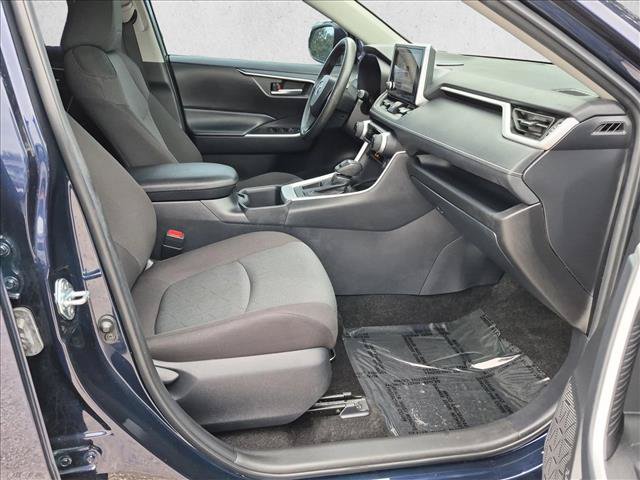 Certified 2025 Toyota RAV4 XLE w/ Convenience Package FWD image 21