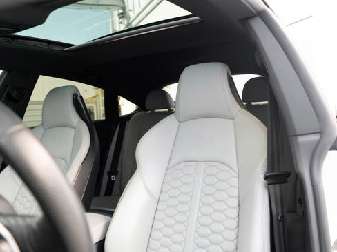 Used 2021 Audi RS 5 Sportback w/ Dynamic Package image 9