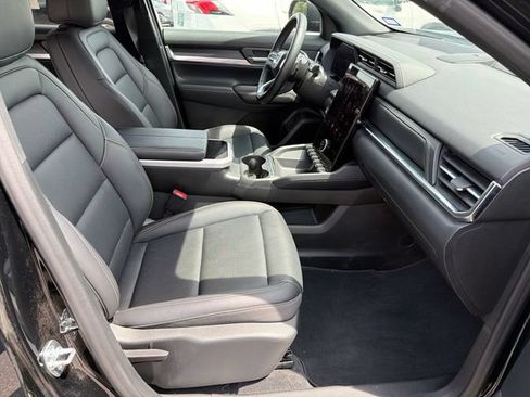 Used 2026 GMC Terrain Elevation w/ Elevation Premium Package FWD image 27
