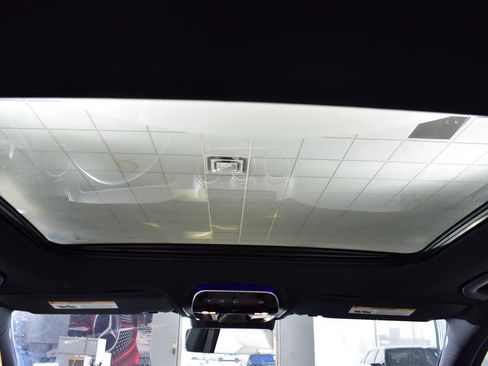 Certified 2025 Mercedes-Benz C 300 4MATIC Sedan image 27