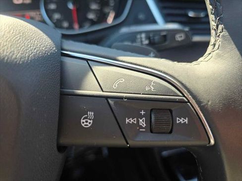 Used 2025 Audi Q5 2.0T Premium AWD/4WD image 33