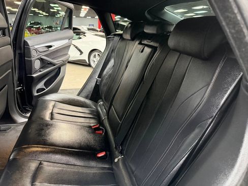 Used 2019 BMW X6 sDrive35i w/ M Sport Package RWD image 41