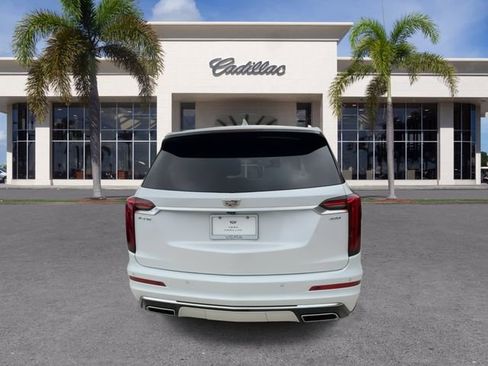 Certified 2024 Cadillac XT6 Premium Luxury FWD image 12