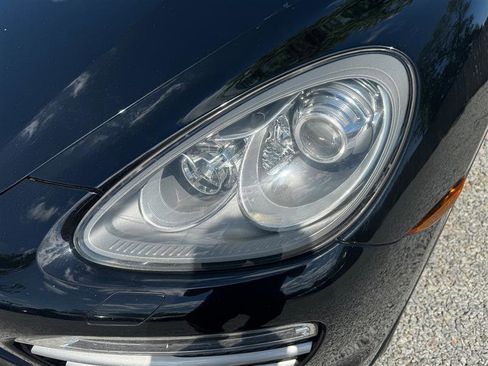 Used 2014 Porsche Cayenne image 13