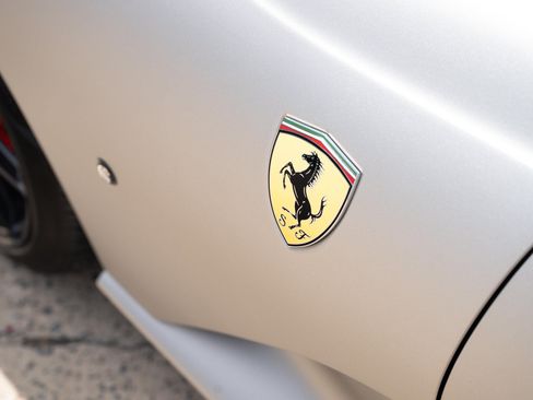 Used 2022 Ferrari 812 GTS RWD image 14