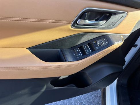 Certified 2023 Nissan Rogue Platinum w/ Platinum Premium Package image 24