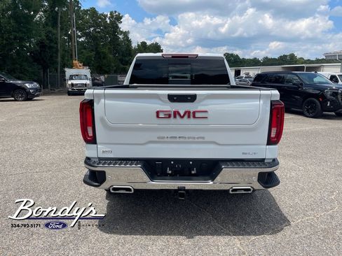 Used 2026 GMC Sierra 1500 SLT w/ SLT Premium Plus Package AWD/4WD image 13