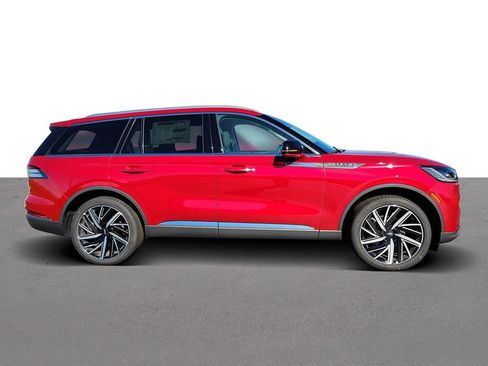 New 2025 Lincoln Aviator Reserve w/ Equipment Group 201A image 3