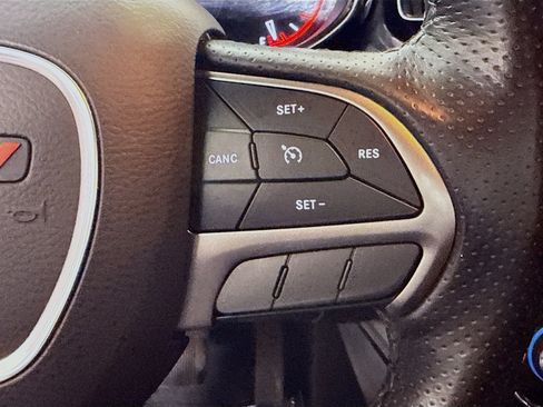 Used 2023 Dodge Durango SXT RWD image 15