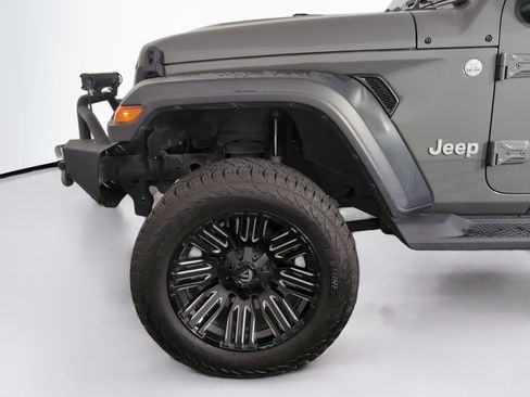Used 2019 Jeep Wrangler Unlimited Sport S image 11