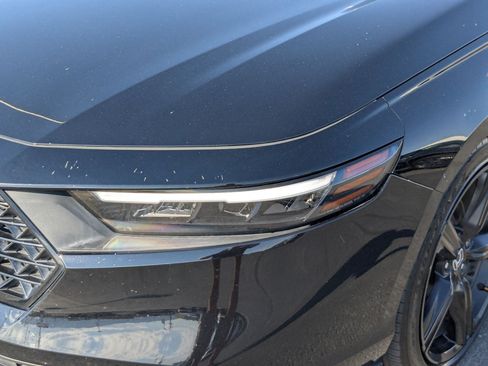 Used 2023 Honda Accord Sport image 10