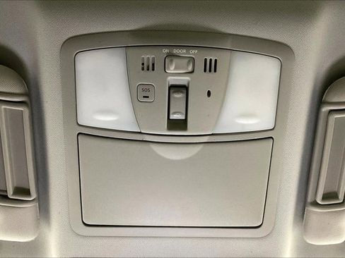 Used 2018 Nissan Armada Platinum w/ Captain Seat Package image 36