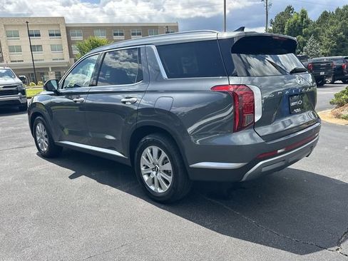 Used 2025 Hyundai Palisade SEL FWD image 6
