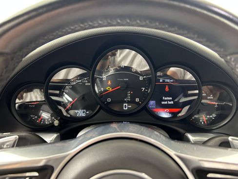 Used 2018 Porsche 911 Carrera RWD image 21