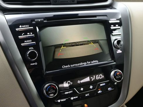 Used 2024 Nissan Murano SV FWD image 24