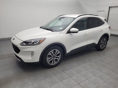 Used 2020 Ford Escape SEL FWD image 2