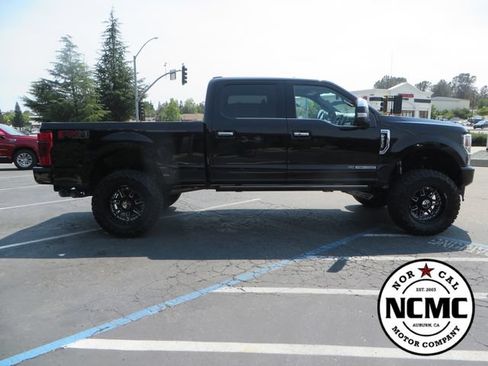 Used 2021 Ford F250 Platinum AWD/4WD image 6