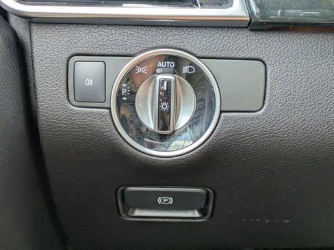 Used 2019 Mercedes-Benz GLS 450 4MATIC image 26