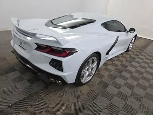 Used 2021 Chevrolet Corvette Stingray Coupe w/ 1LT image 3