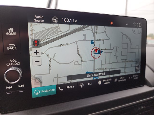 Used 2025 Honda Pilot Touring image 17