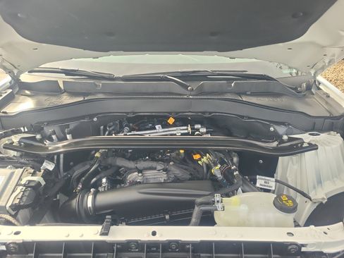 Certified 2025 Ford Explorer ST-Line image 21