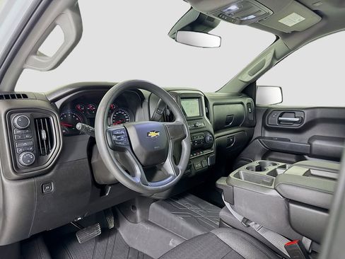 Used 2023 Chevrolet Silverado 1500 Custom image 7