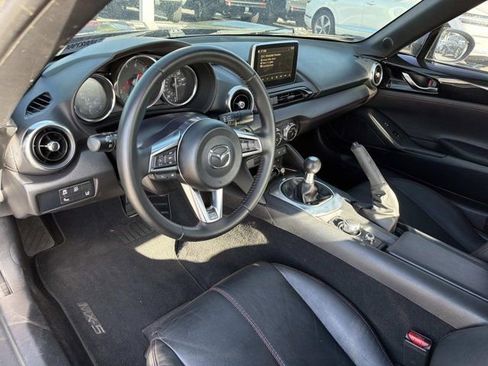 Used 2016 MAZDA MX-5 Miata Grand Touring image 11
