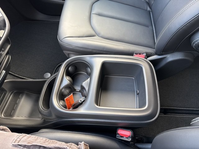 New 2026 Chrysler Pacifica Select w/ S Appearance Package FWD image 17
