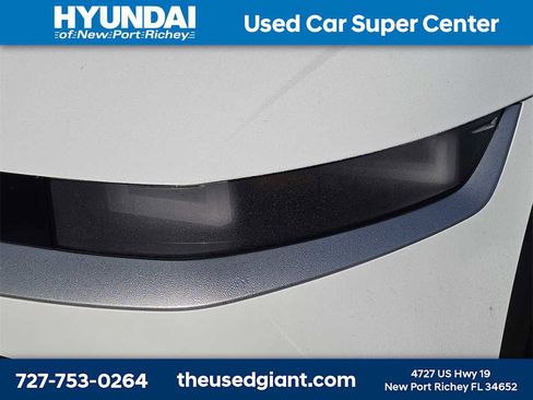 New 2026 Hyundai Ioniq 5 SEL image 11