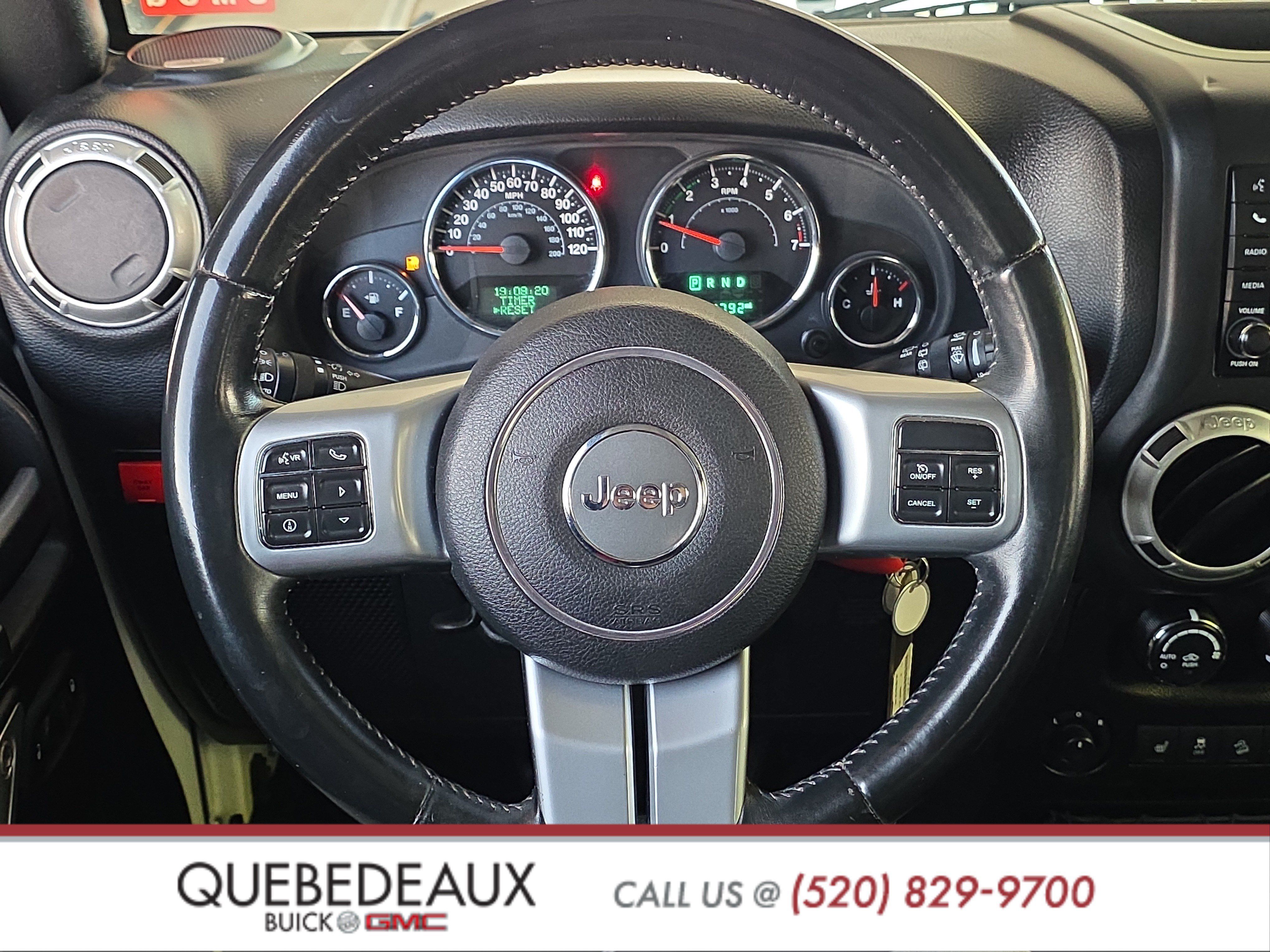 Used 2015 Jeep Wrangler Unlimited Rubicon w/ Dual Top Group AWD/4WD image 14