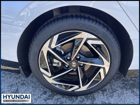 New 2026 Hyundai Sonata SEL FWD image 11