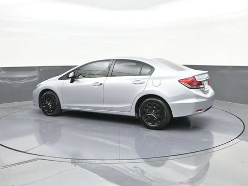 Used 2013 Honda Civic LX image 5