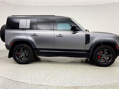 Used 2022 Land Rover Defender 110 X AWD/4WD image 4