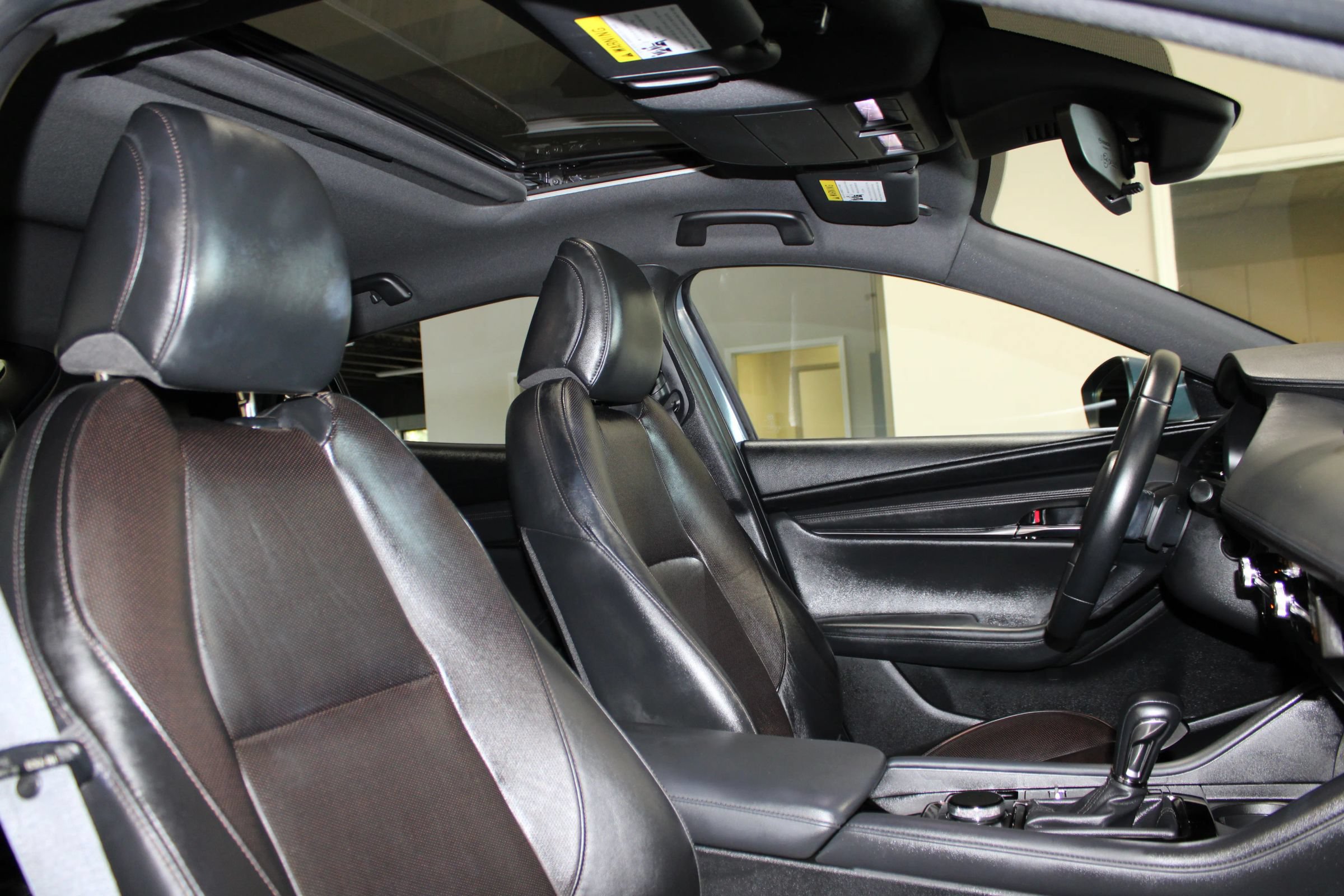 Used 2021 MAZDA MAZDA3 s FWD image 31
